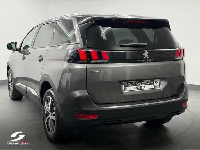 Peugeot 5008 2023