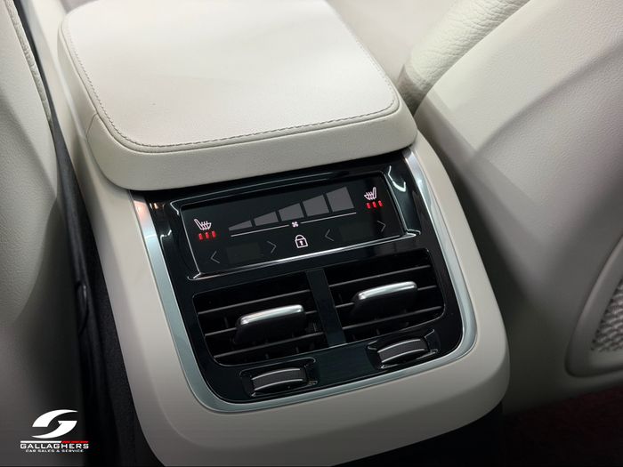 Volvo XC90 2023