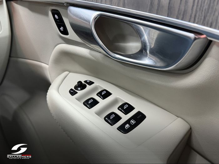 Volvo XC90 2023