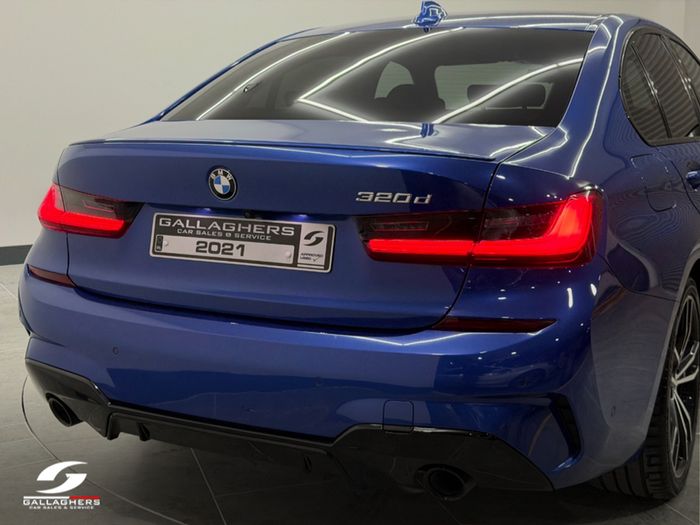 BMW 3 Series 2021