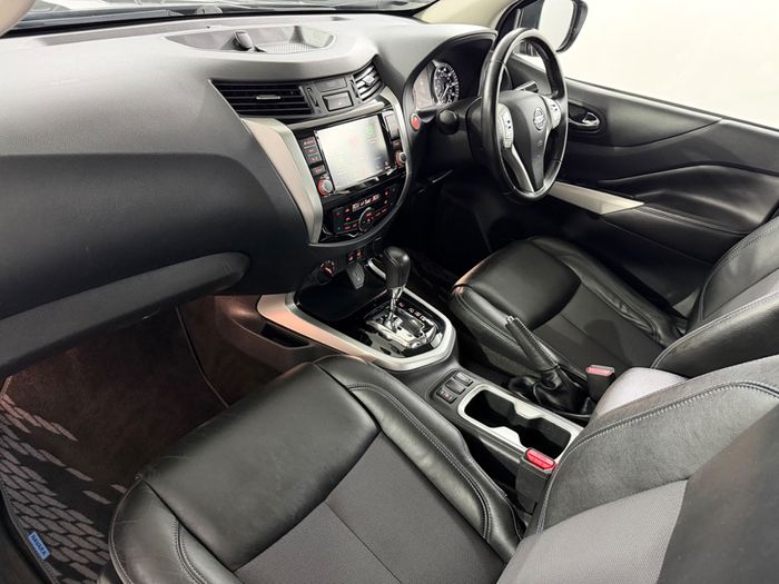 Nissan Navara 2021
