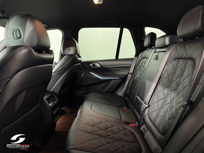 BMW X5 2023