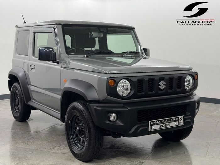 Suzuki Jimny 2025