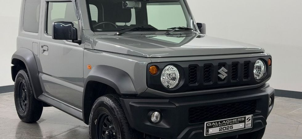 Suzuki Jimny 2025