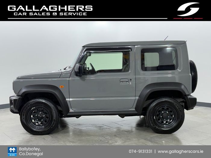 Suzuki Jimny 2025