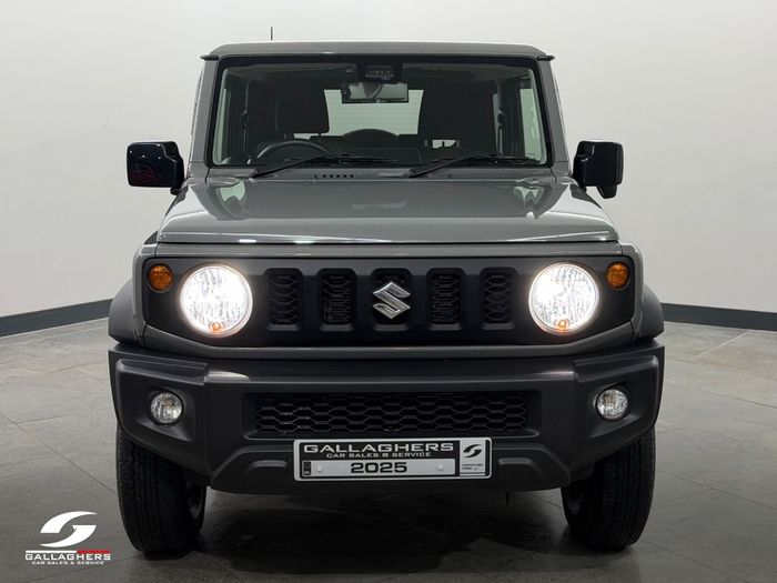 Suzuki Jimny 2025