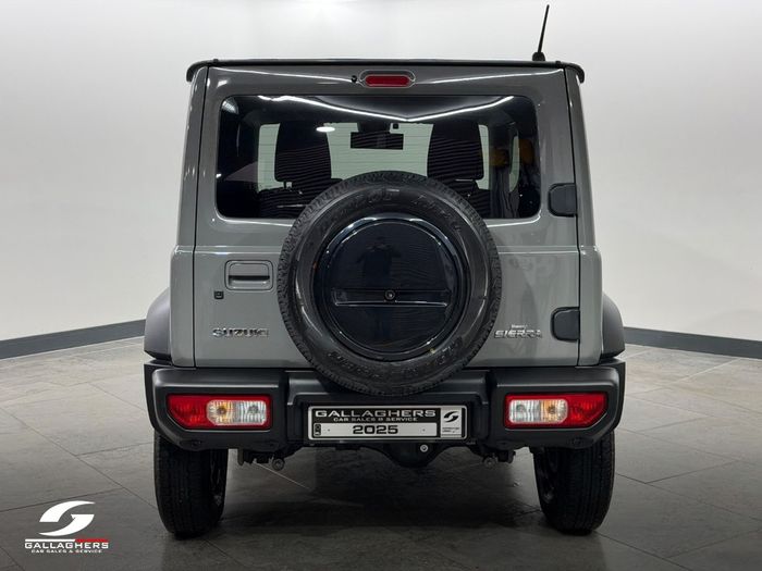 Suzuki Jimny 2025