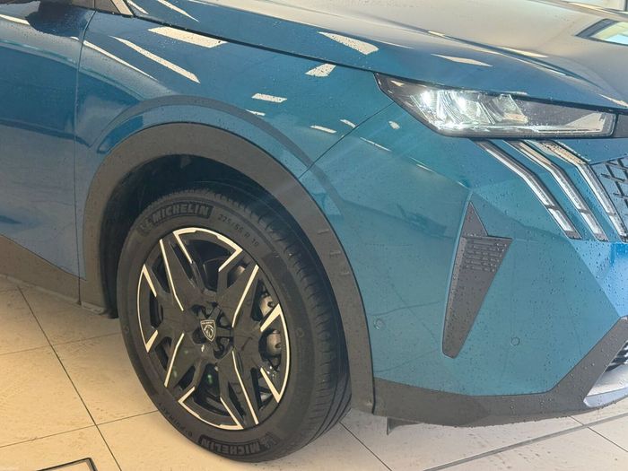 Peugeot 5008 2025