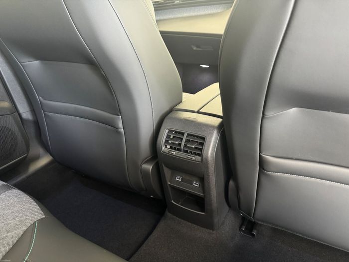 Peugeot 408 2025