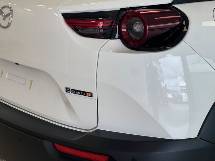 Mazda MX-30 2025