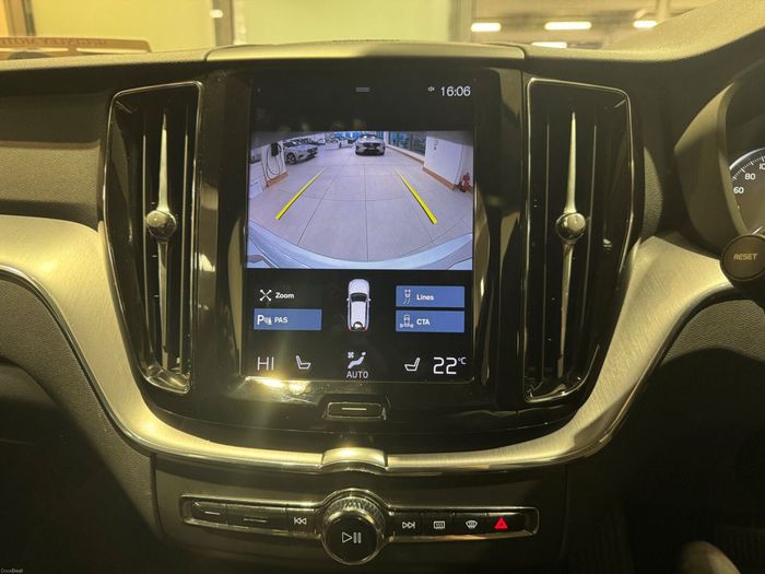 Volvo XC60 2021