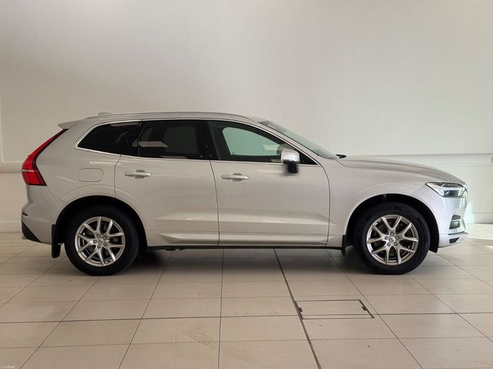 Volvo XC60 2021