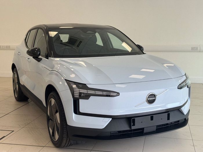 Volvo EX30 2026