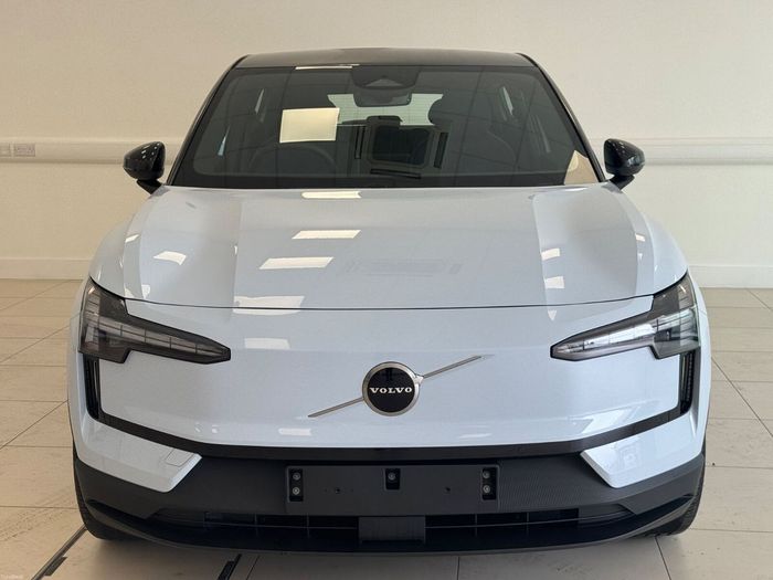 Volvo EX30 2026