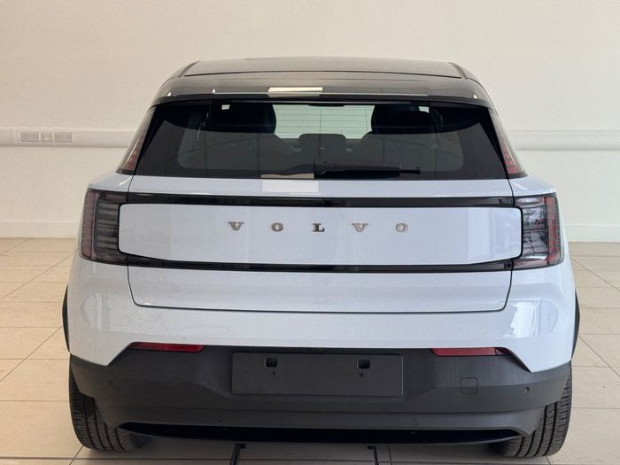 Volvo EX30 2026