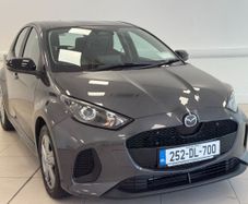 Mazda 2 2025