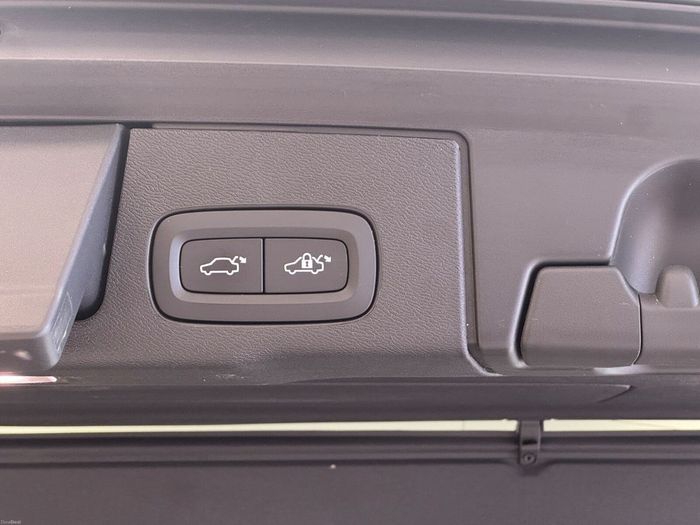 Volvo XC60 2024