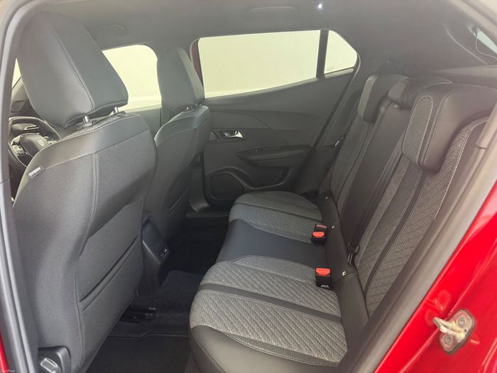 Peugeot 2008 2024