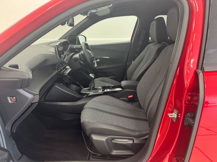 Peugeot 2008 2024