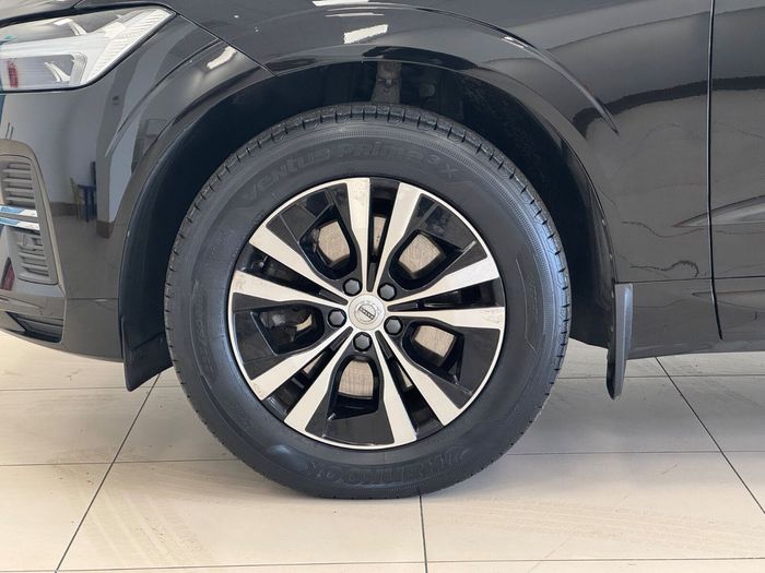 Volvo XC60 2022