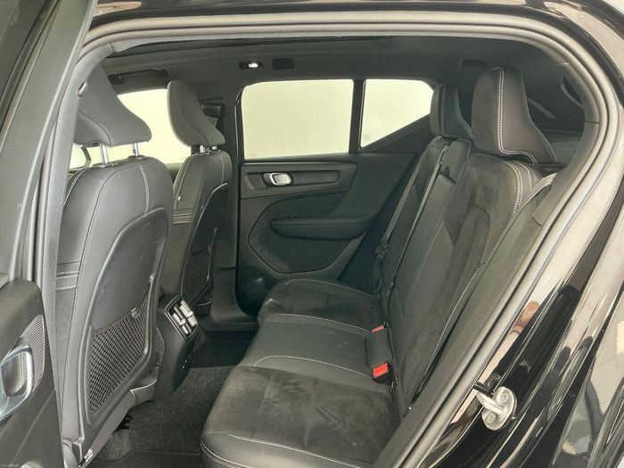 Volvo XC40 2023