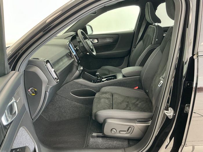 Volvo XC40 2023