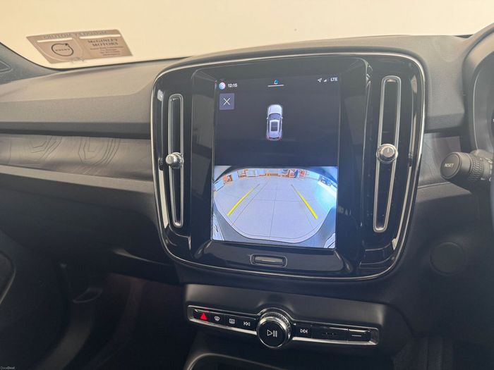 Volvo XC40 2023