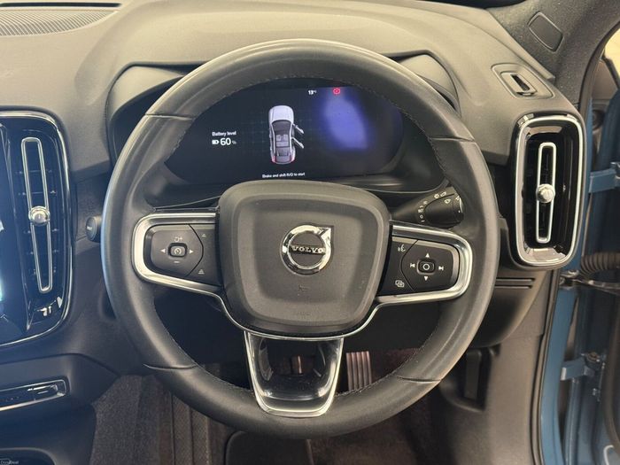Volvo C40 2023