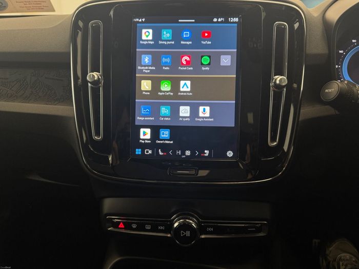 Volvo C40 2023