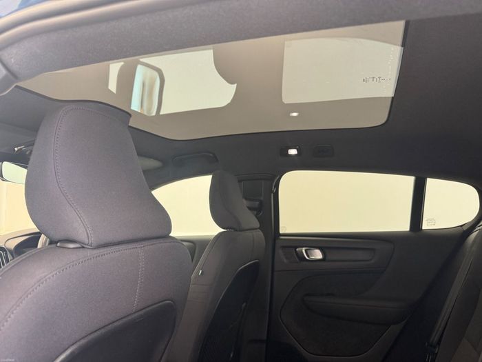 Volvo C40 2023