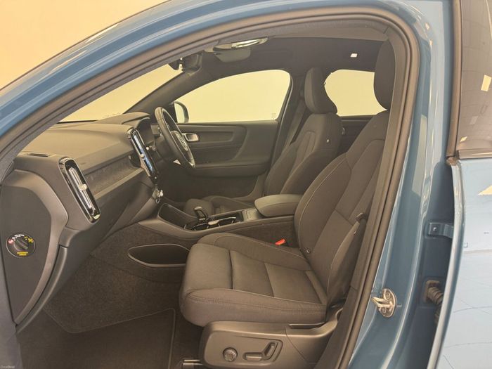 Volvo C40 2023