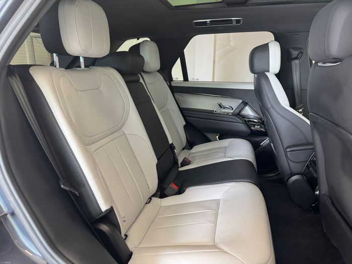 Land Rover Range Rover 2024