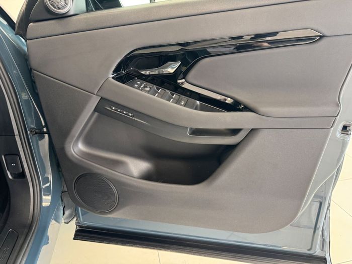 Land Rover Range Rover Evoque 2024