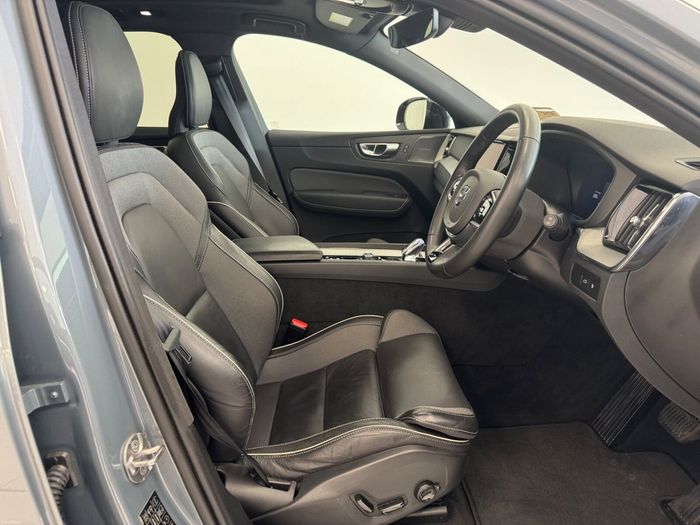 Volvo XC60 2024