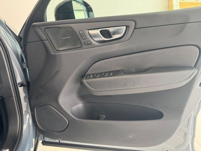 Volvo XC60 2024