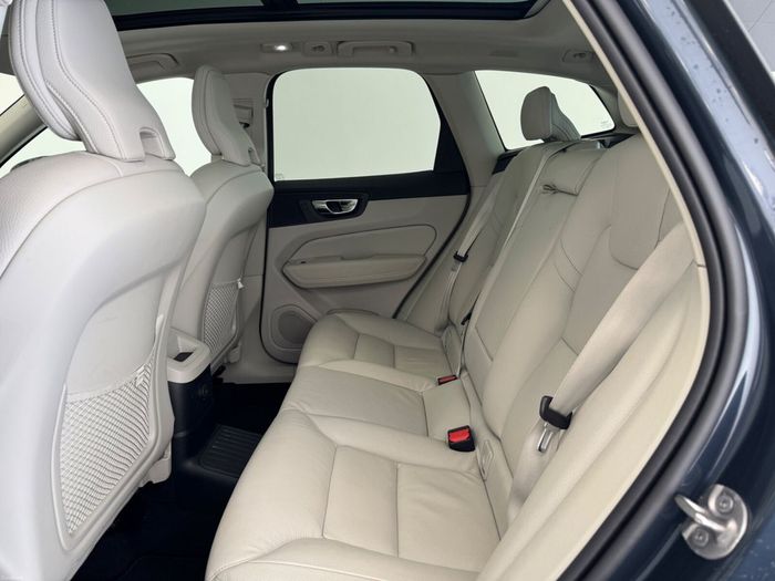 Volvo XC60 2024