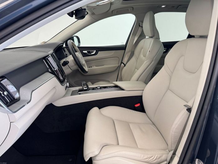 Volvo XC60 2024