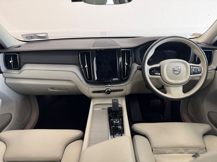 Volvo XC60 2024