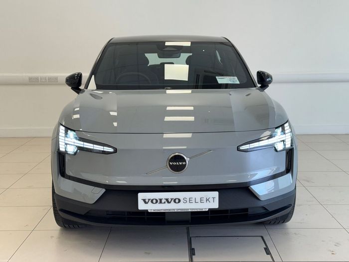 Volvo EX30 2025