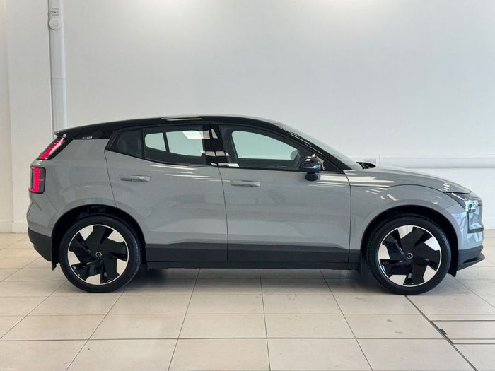 Volvo EX30 2025