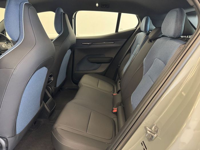 Volvo EX30 2025