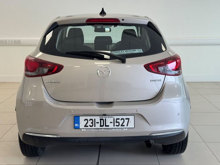 Mazda 2 2023