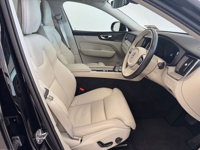 Volvo XC60 2024