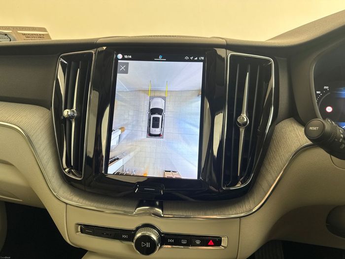 Volvo XC60 2024