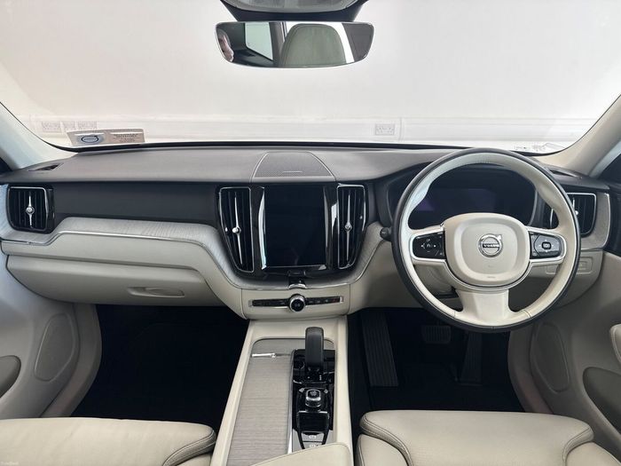 Volvo XC60 2024