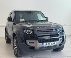 Land Rover Defender 2026