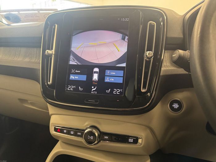 Volvo XC40 2021
