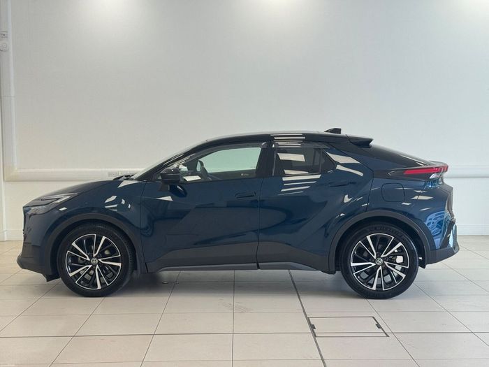 Toyota C-HR 2024