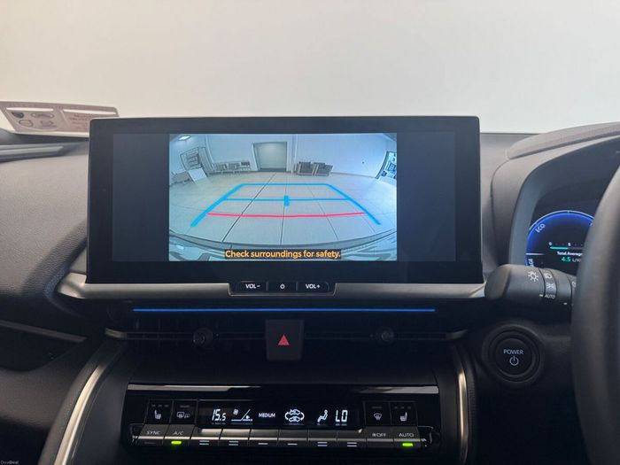 Toyota C-HR 2024