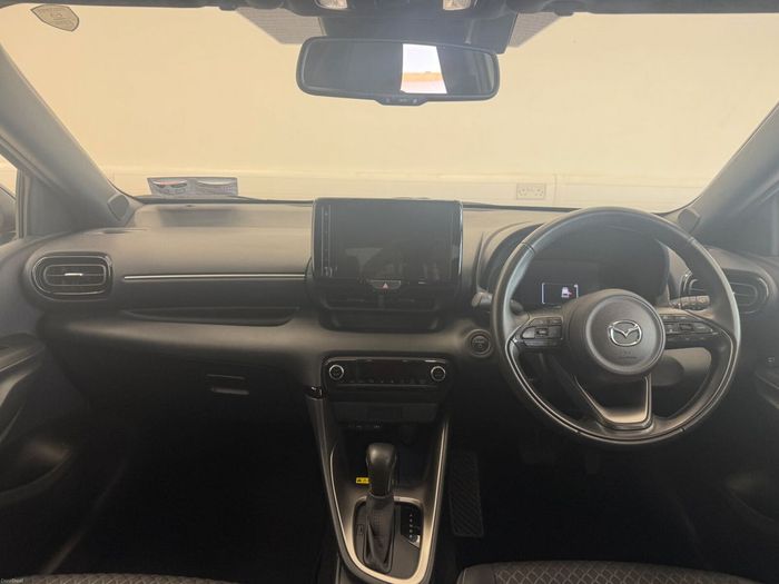 Mazda 2 2025